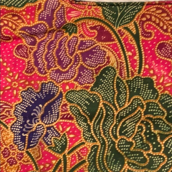 Floral Wooden Handle Clutch - Picture 6 of 6